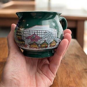 Vancouver Christmas Market 2022 Green Ceramic Art Mug Collectible Festive Mohaba